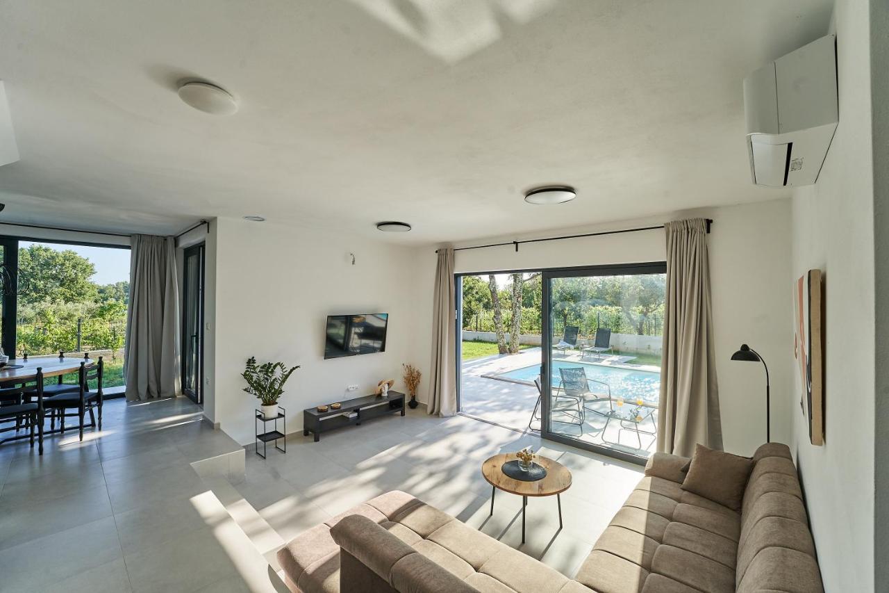 Villa Barbara Porec Esterno foto